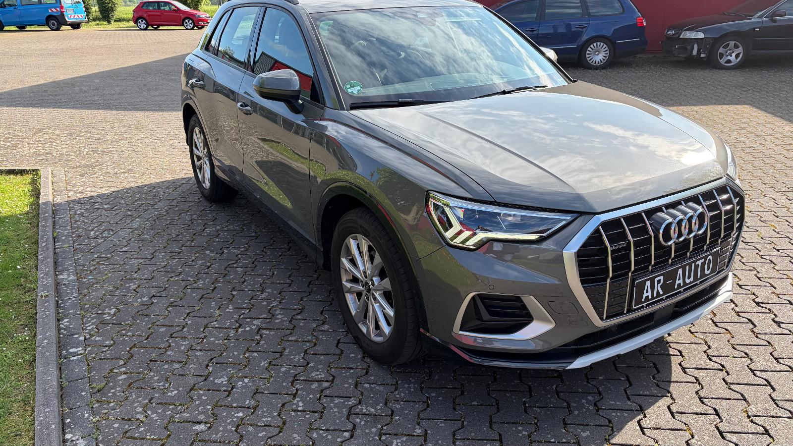 Audi Q3 35 TDI quattro advanced AHK LED Soundsystem