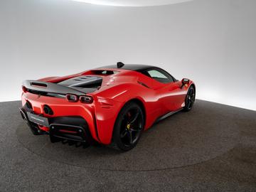 2021 Ferrari SF90 缩略图 22
