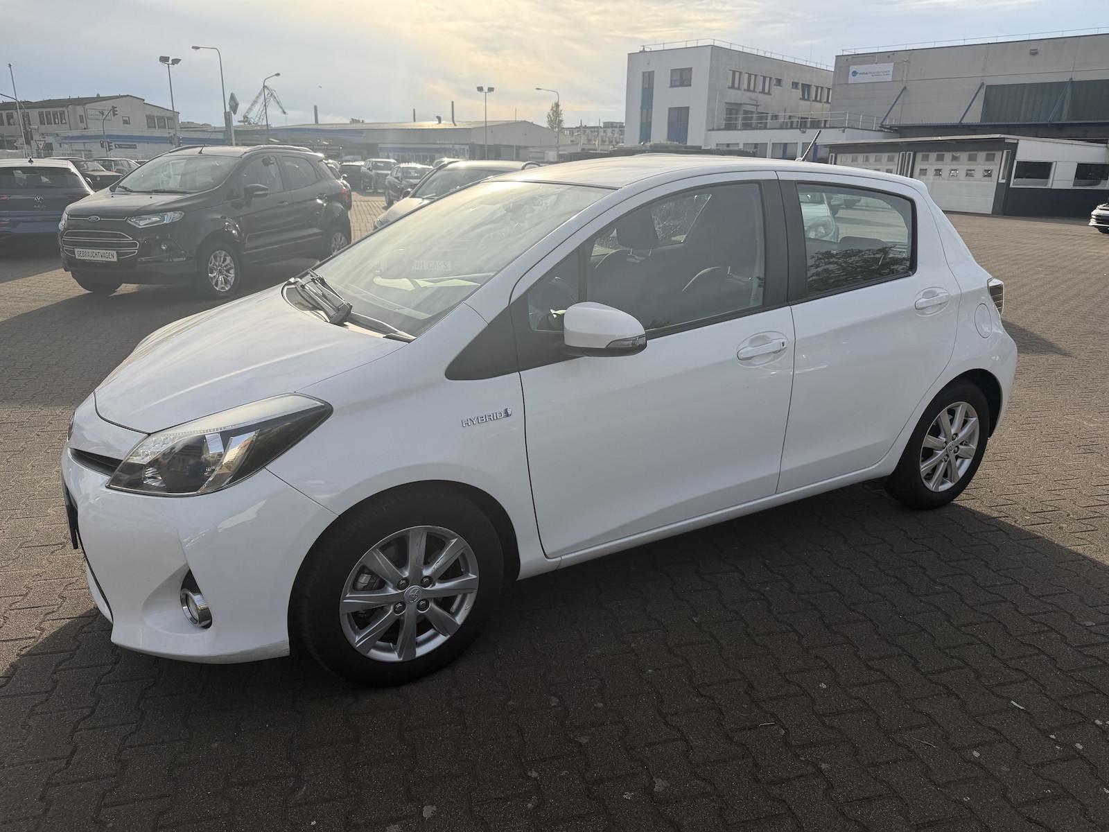Toyota Yaris 1.5 Comfort Hybrid Unfallfrei Automatik