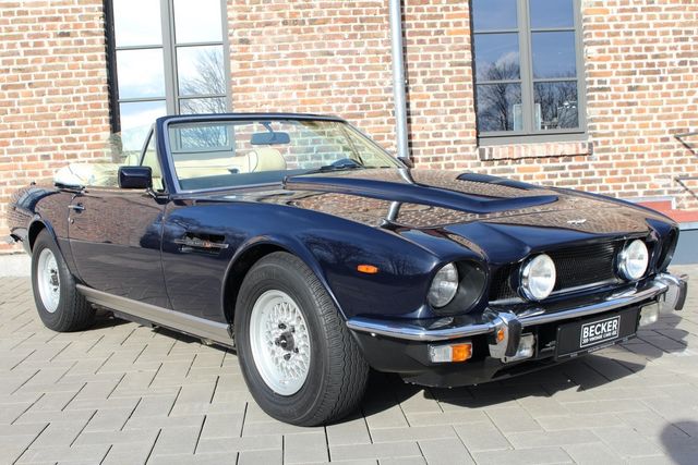 Aston Martin V8 Vantage Volante