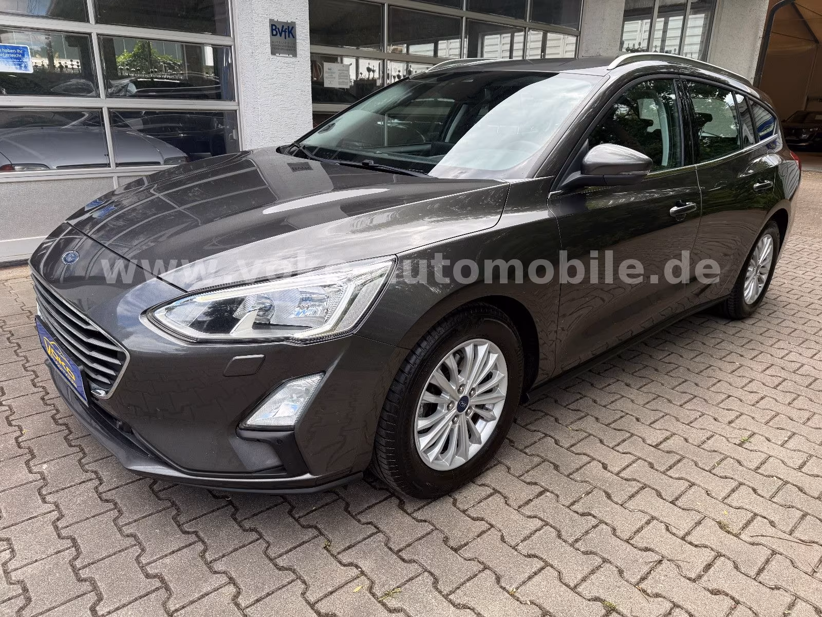 Ford Focus Turnier 1.0 Titanium Business 1.Hd.