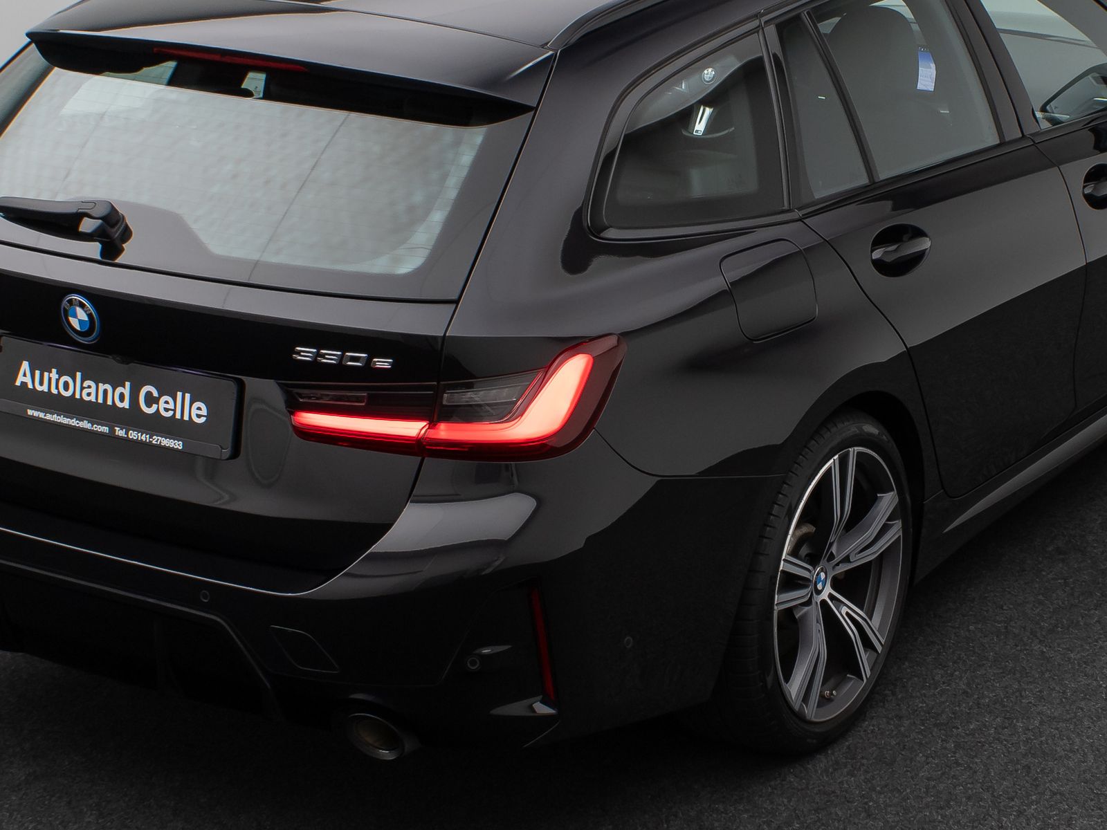 Fahrzeugabbildung BMW 330e M Sport Kamera DAB H/K Stop&Go LED 19Zoll