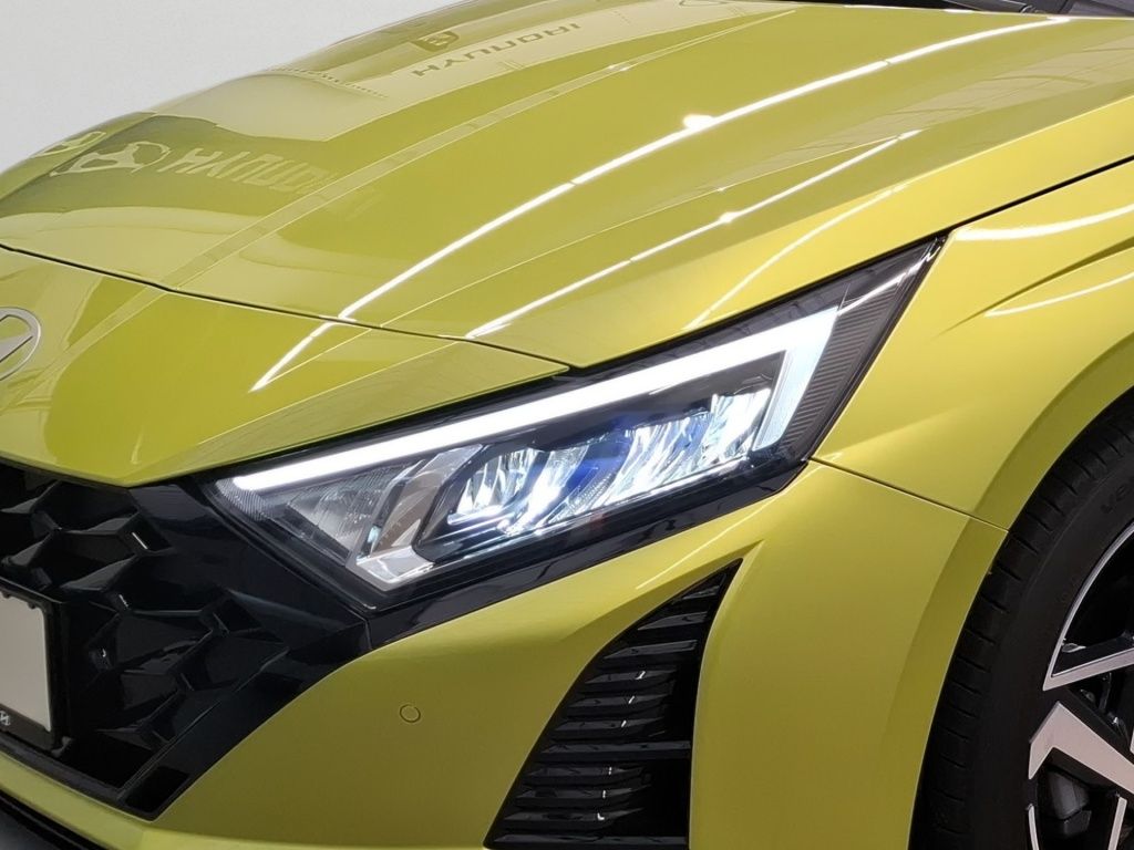 Fahrzeugabbildung Hyundai i20 FL (MY25) 1.0 T-GDI (100 PS) 6-MT 2WD Prime