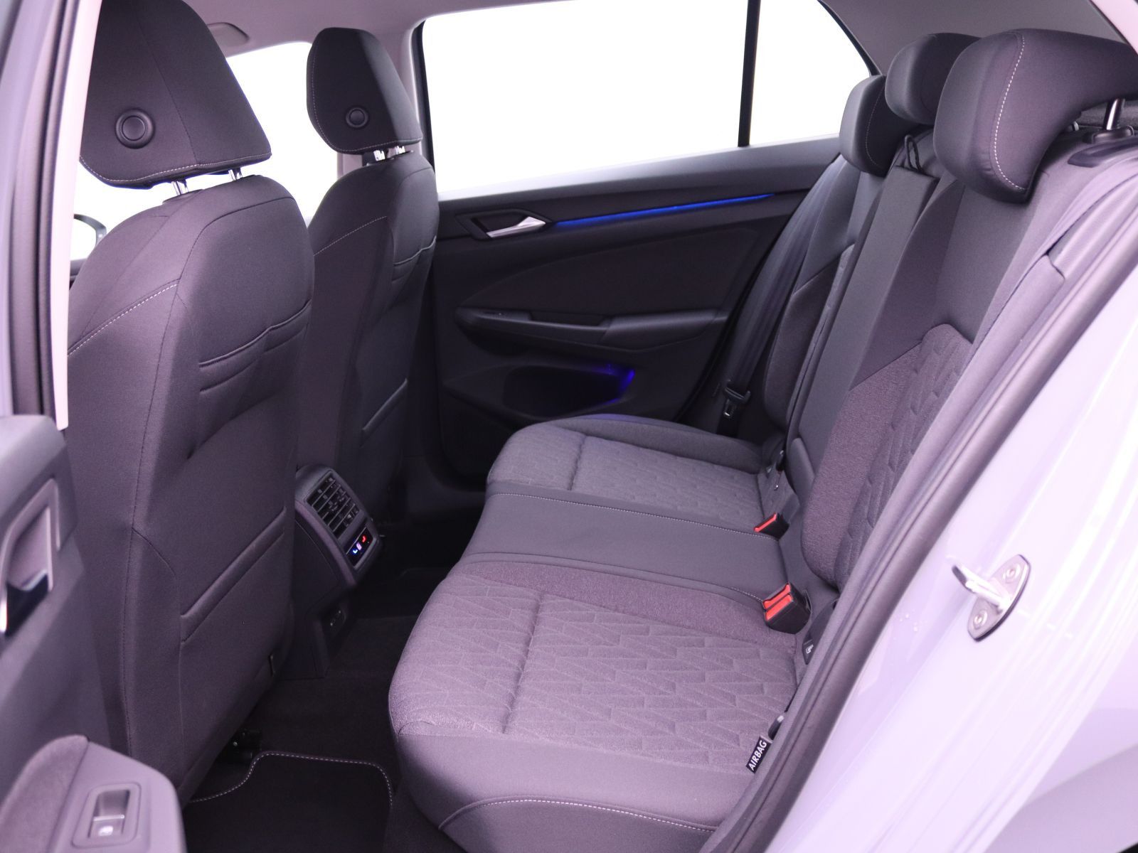 Volkswagen Golf - Bild 12