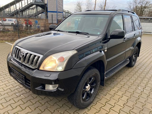 Toyota Land Cruiser 3.0 D-4D C*Aut*Leder*6Sitzer*Ahk