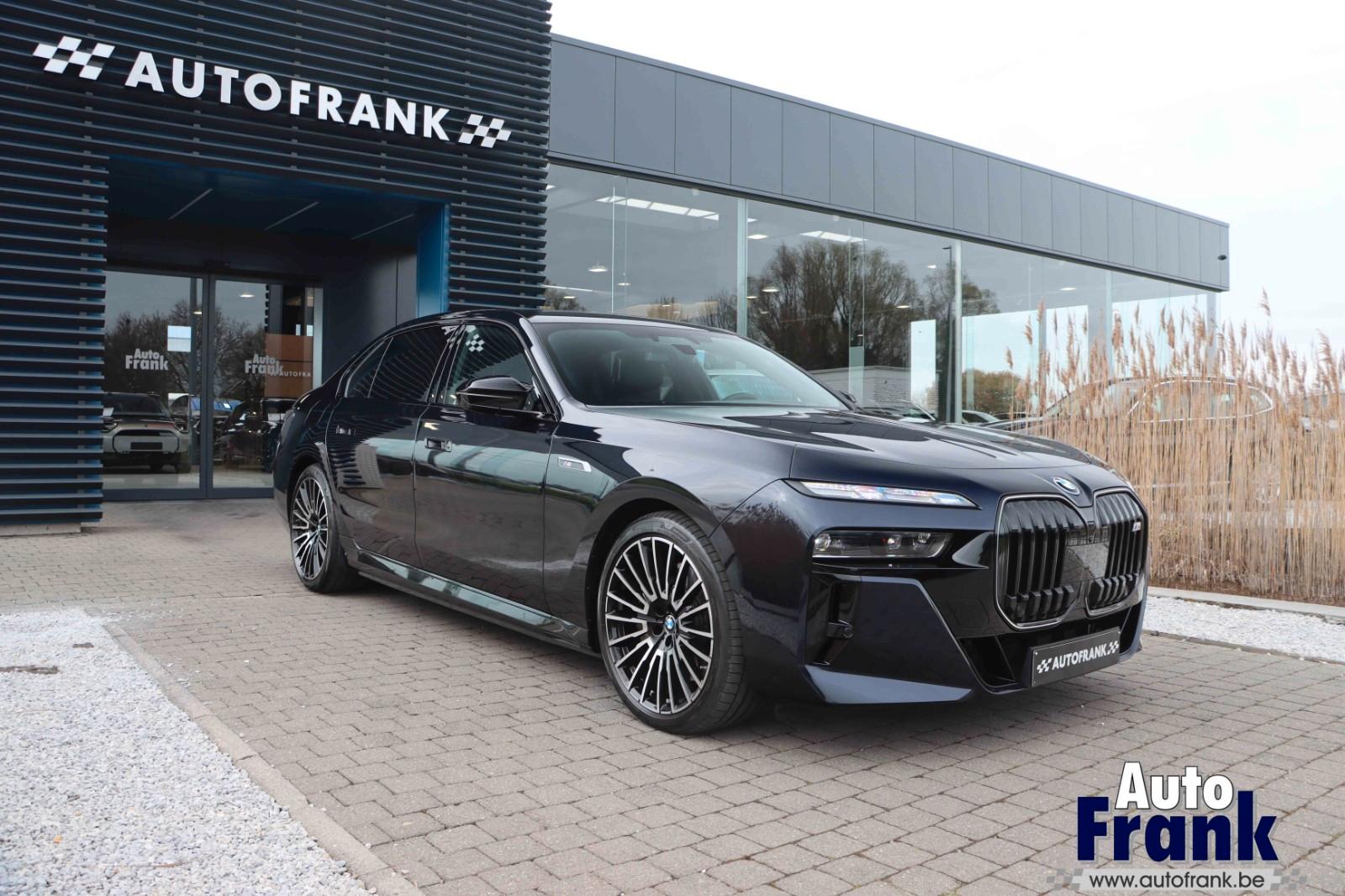 BMW M760e / TV / LOUNGE / AHKPL / B&W DIAMND / FULL