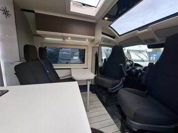 Westfalia Columbus 640 E 180 PS 8G Winterpaket Premium