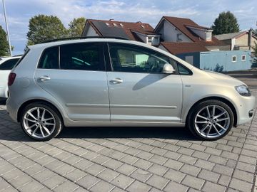 Volkswagen Golf - 4