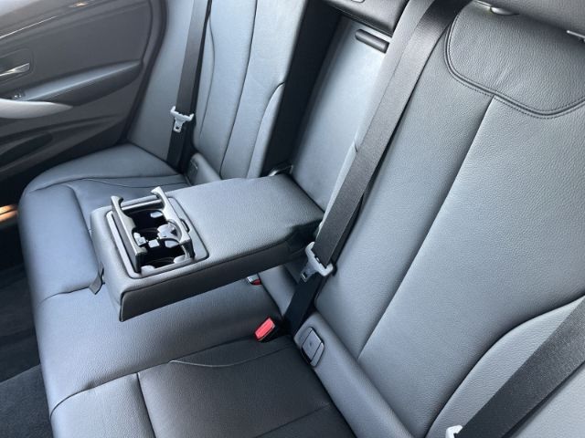 Fahrzeugabbildung BMW 320 Gran Turismo i xDrive M Sport Autom. AHK, Na