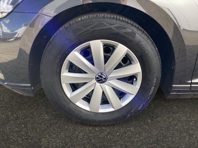 Volkswagen Passat Variant - Bild 14