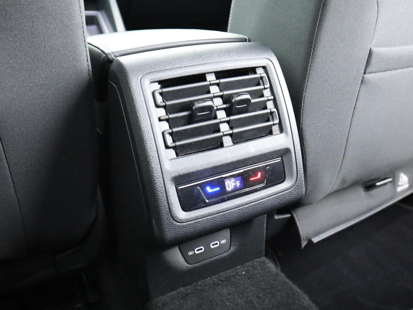 Volkswagen Golf VIII 2.0 TDI Move *AHK*Pano*ACC*HUD*Kamera*, миниатюра 24