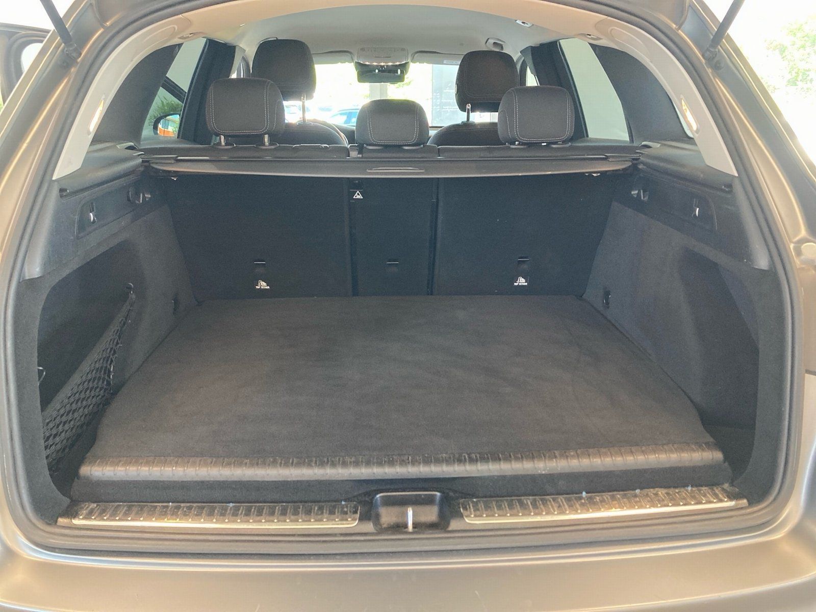 Fahrzeugabbildung Mercedes-Benz GLC 300 de 4M*Distronic*AHK*Totwinkel*360°*EasyP