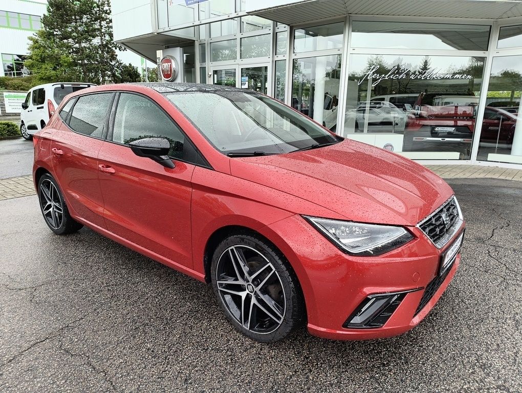 Fahrzeugabbildung SEAT Ibiza FR 1.0 TSI (95 PS) LED + PANO + LM