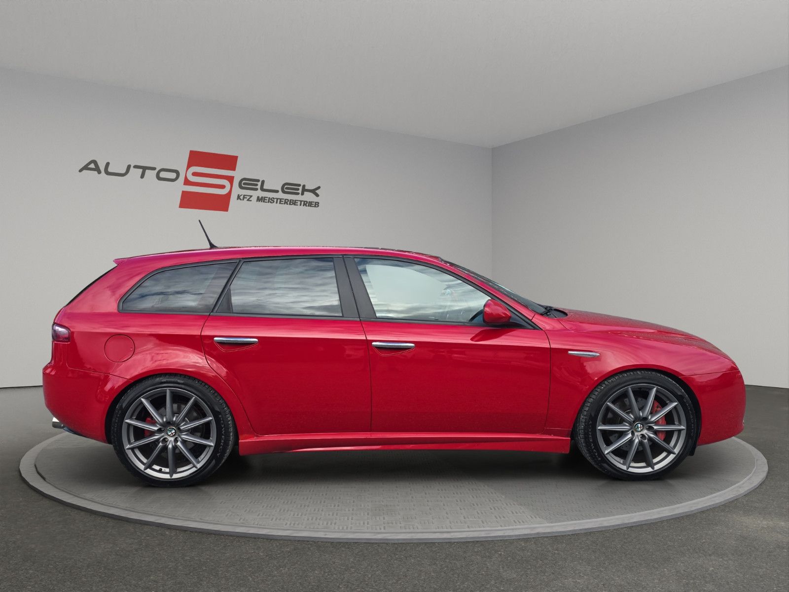 Fahrzeugabbildung Alfa Romeo 159 3.2 JTS V6 24V Q4 Turismo