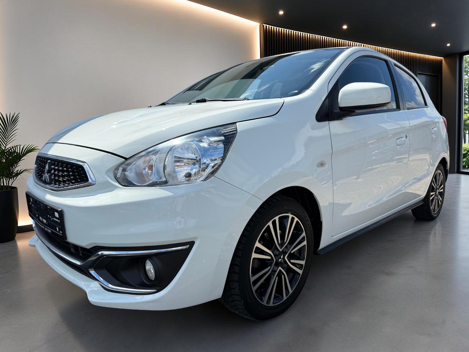 Mitsubishi Space Star/Apple Carplay / Android