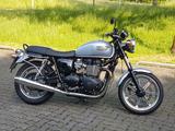 Triumph Bonneville SE - TRIUMPH BONNEVILLE SE