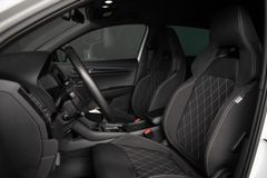 SKODA Karoq Sportline*LED*DAB*Kamera*Unfallfrei