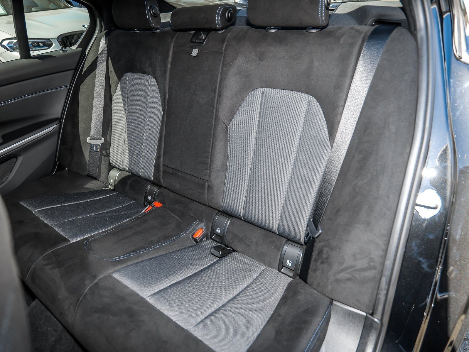 BMW 318 - Bild 17