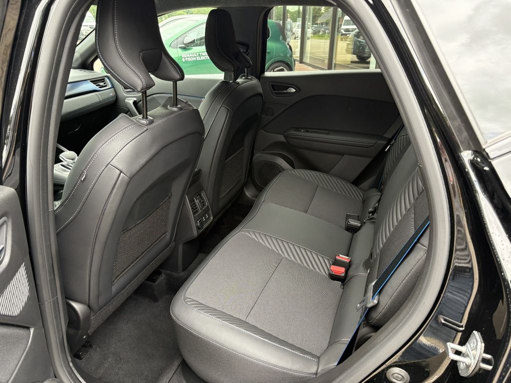 RENAULT Captur - Bild 9