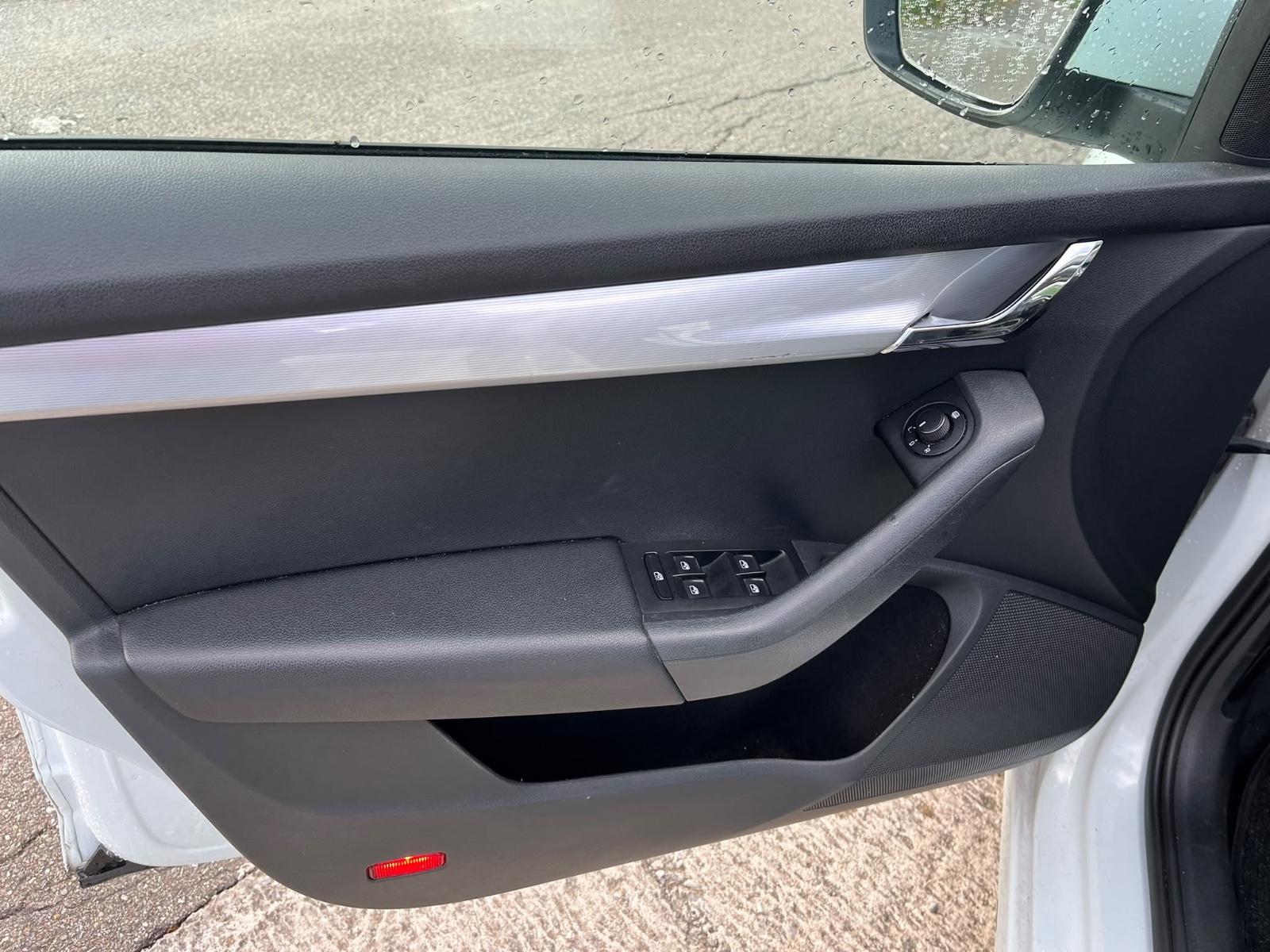 Skoda Octavia 2015 — photo 12