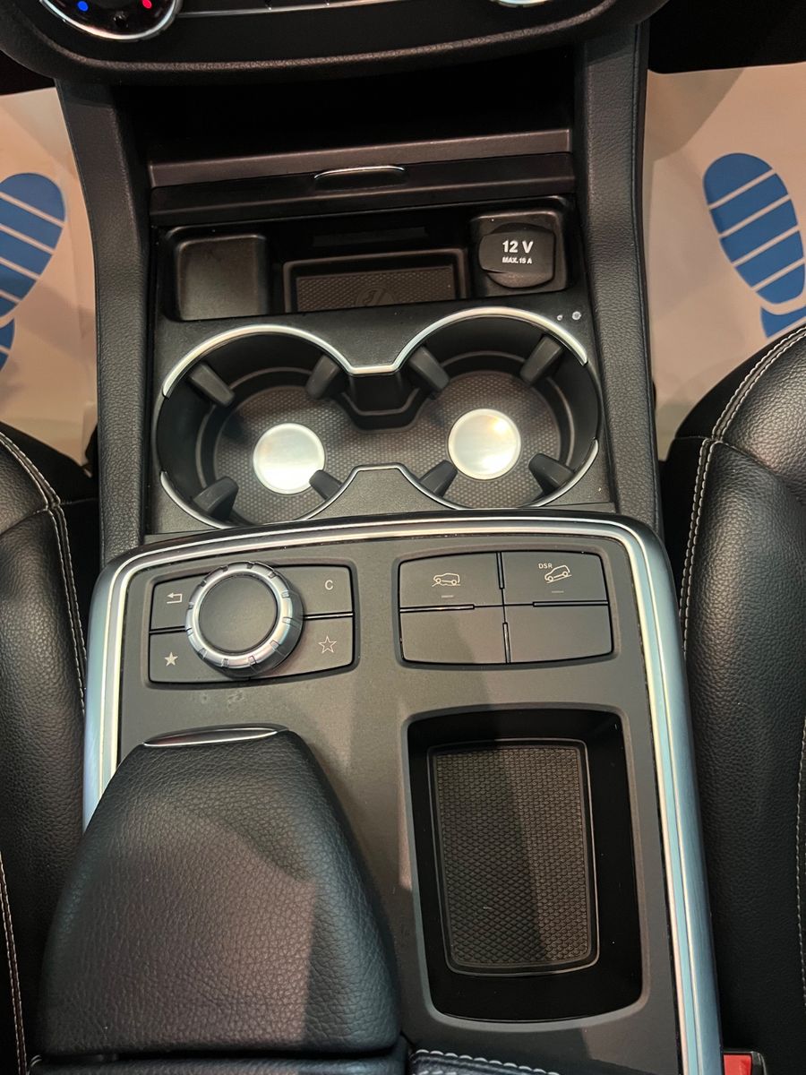 Fahrzeugabbildung Mercedes-Benz ML 350 d BlueTec 4Matic * 1.HAND * GEPFLEGT *