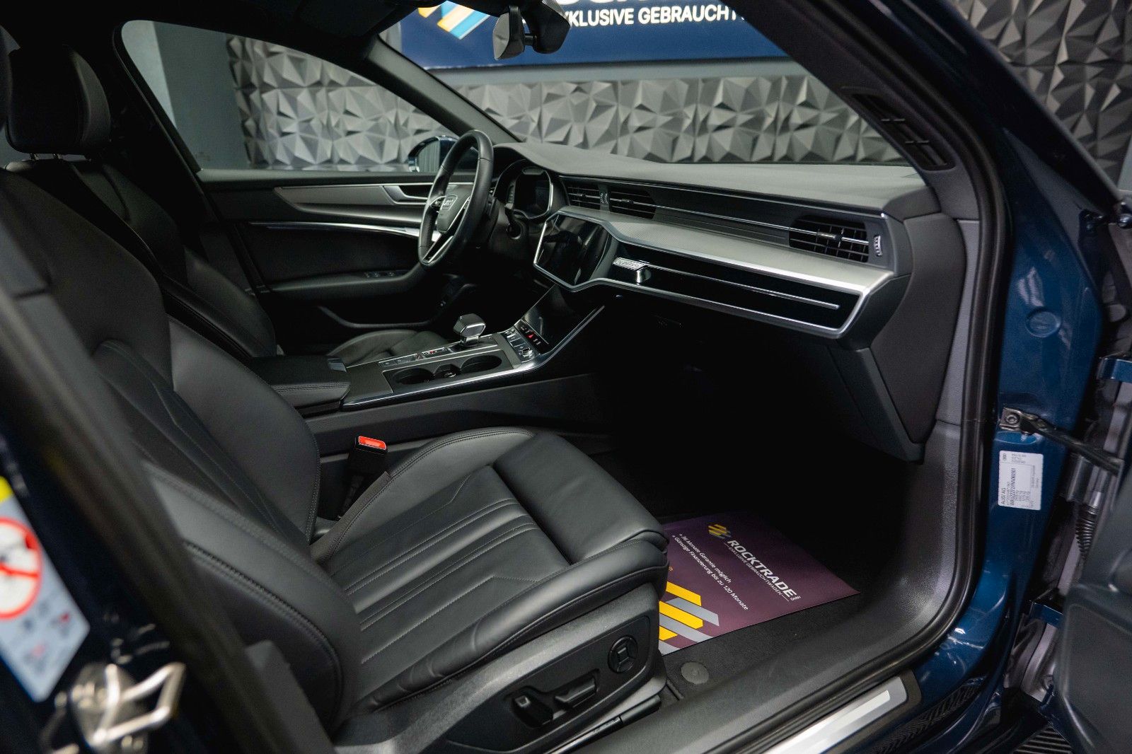 Fahrzeugabbildung Audi A6 55 TFSI quattro S-Line Sport Black Design ACC