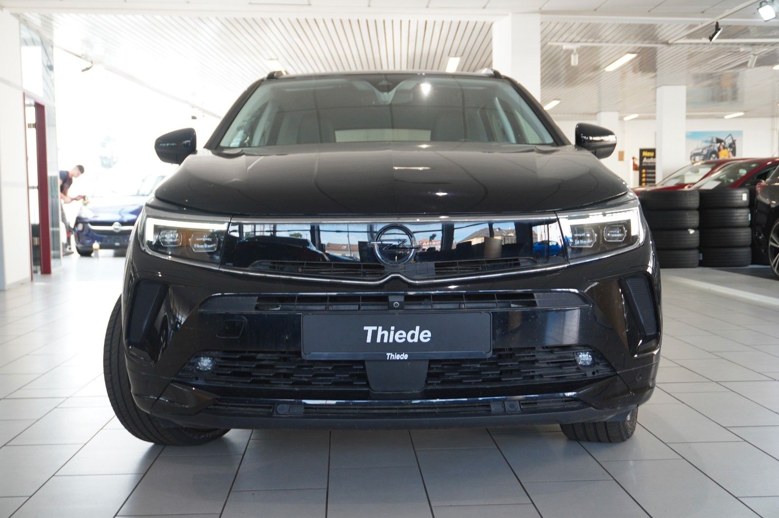 Fahrzeugabbildung Opel Grandland (X) 1.6T GSe HYBRID 4X4 NAVI/SPORT/AHK