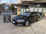 Skoda Superb 2.0 TDI 150 CV SCR DSG Wagon - Skoda Superb mit Halbautomatikschaltung