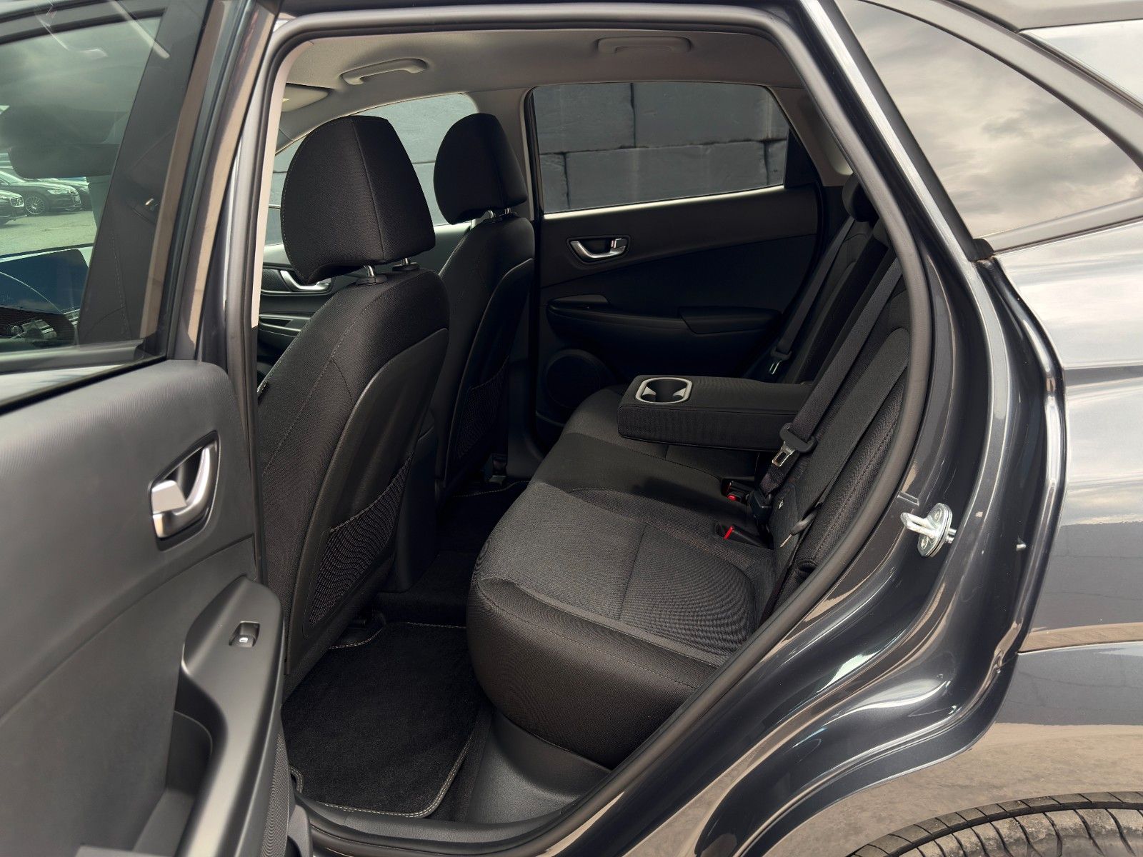 Fahrzeugabbildung Hyundai KONA E Edition 30+ SHZ LHZ LKA ACC KRELL CarPlay