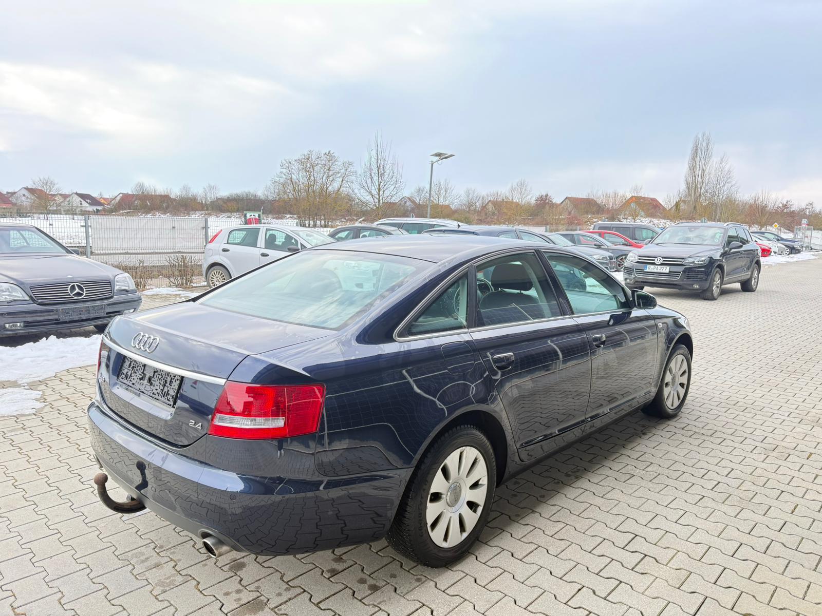Audi A6 Lim. 2.4 * Startet geht wieder aus *