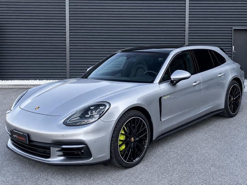 Image of Porsche Panamera