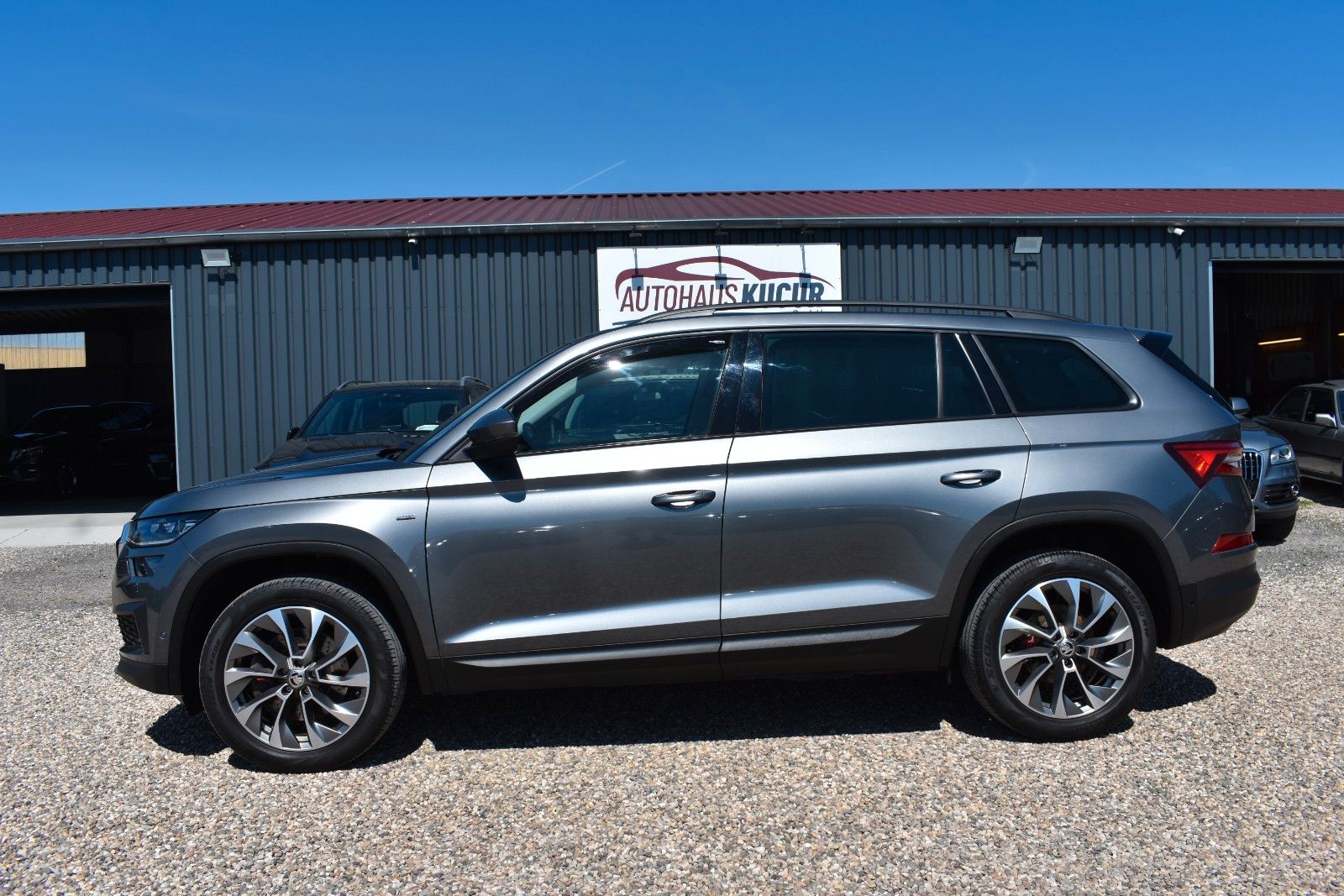 Fahrzeugabbildung SKODA Kodiaq Clever 4x4 Autom. LED Keyless ACC DAB+