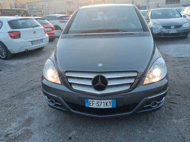 Mercedes-Benz Mercedes-benz B 200 B 200 CDI Premium