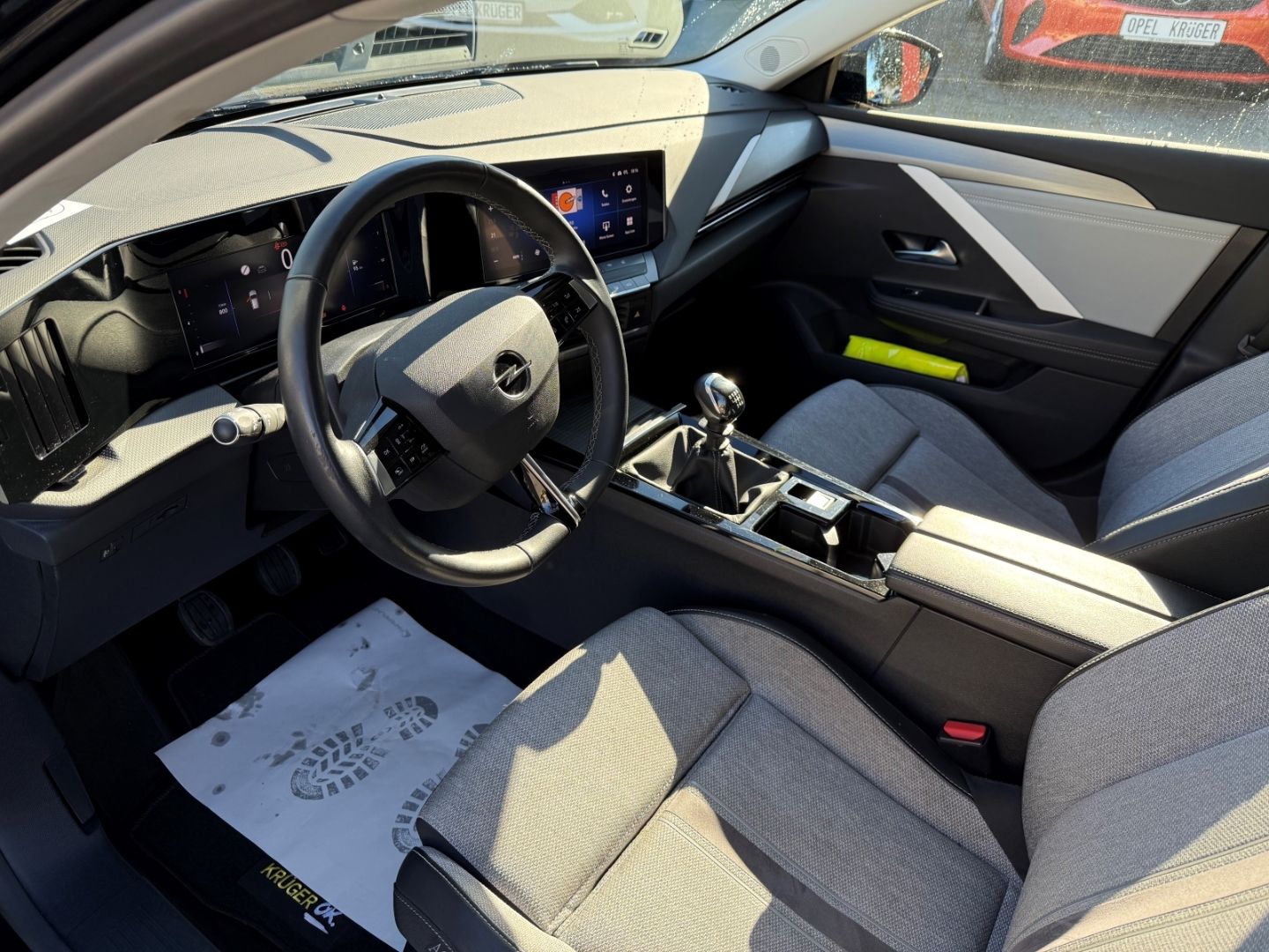 Fahrzeugabbildung Opel Astra Elegance L 1.2 Turbo mit SHZ+LHZ+Kamera