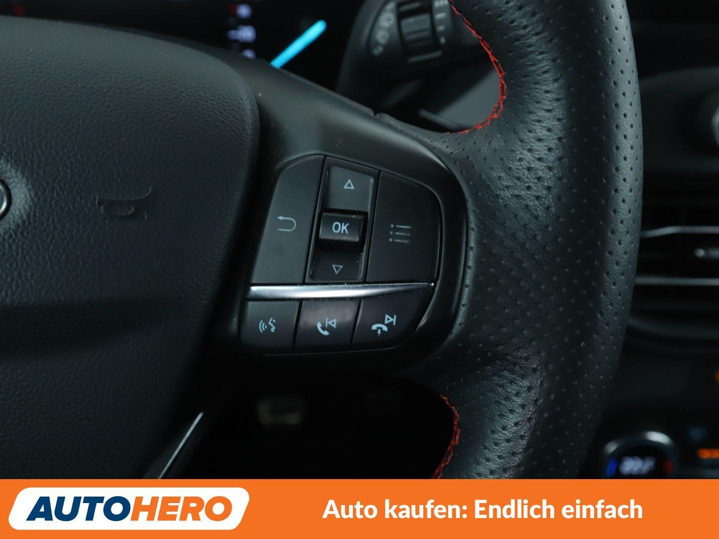 Ford Focus 1.0 EcoBoost ST-Line*NAVI*LED*SPUR*PDC*SHZ
