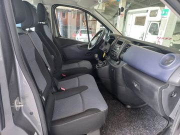 Opel Vivaro - 6