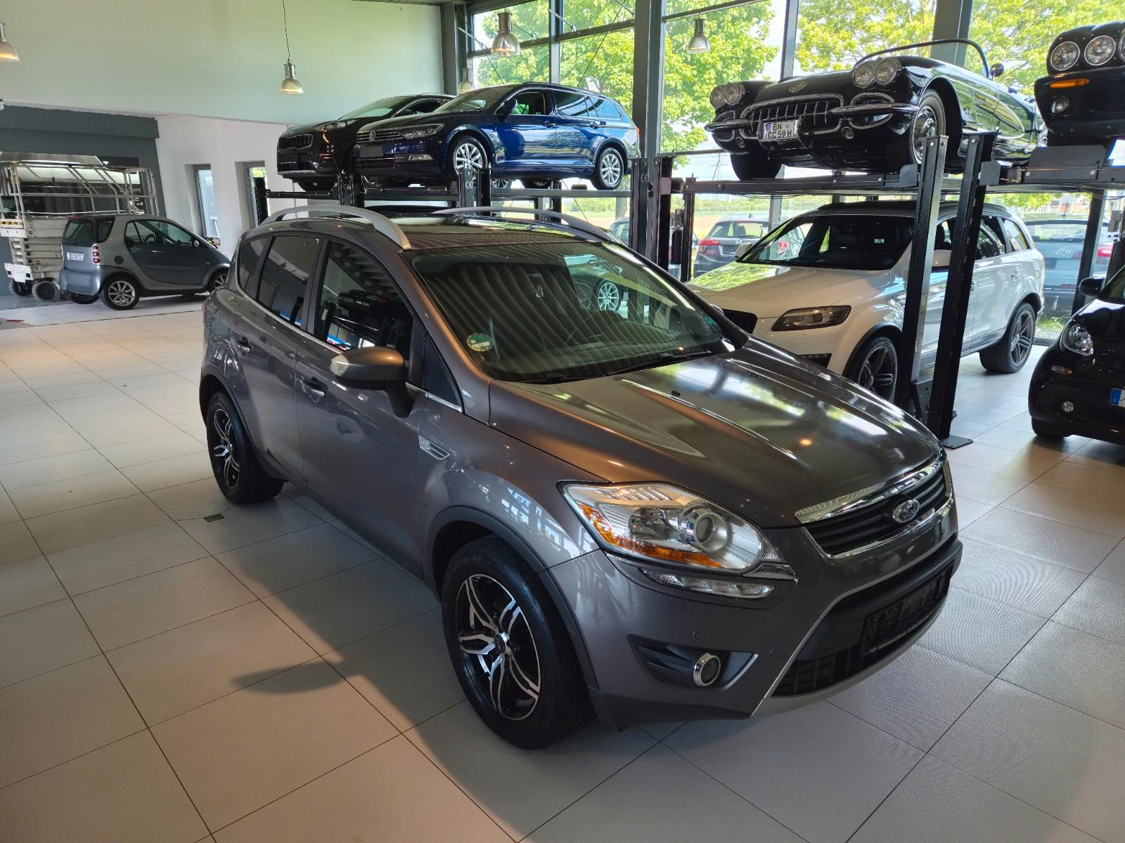 Ford Kuga2.0 TDCI 4x4"TITANIUM"AUTO/NAVI/LEDER/PANO