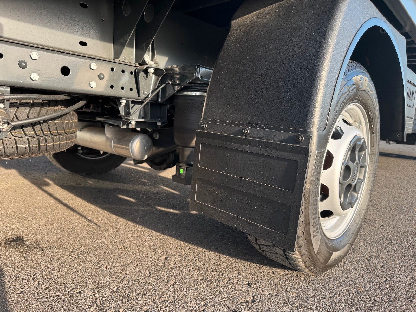 Fahrzeugabbildung Iveco 35S21 HA8 3.0L *R4.100mm*Automatik*AHK*LED*Luft*