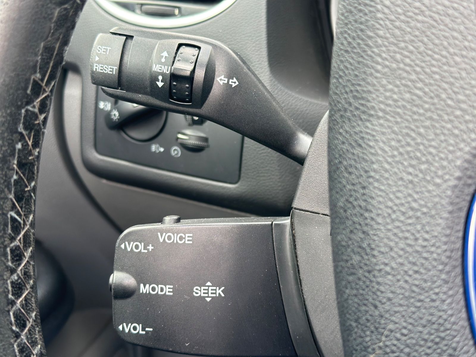 Fahrzeugabbildung Ford Focus Cabrio Titanium/Leder/AHK/SHZ/PDC/