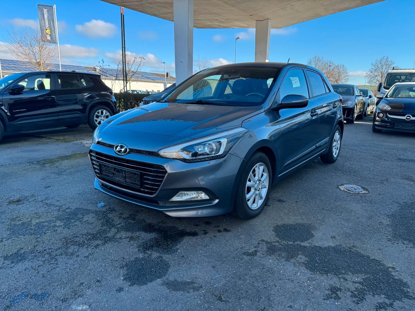 Hyundai i20 blue Passion