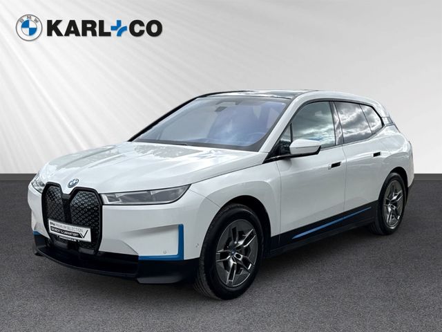 BMW iX xDrive40e Laser h&amp;k Panorama AHK Komfortzugan