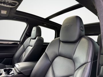 Porsche Cayenne - 12