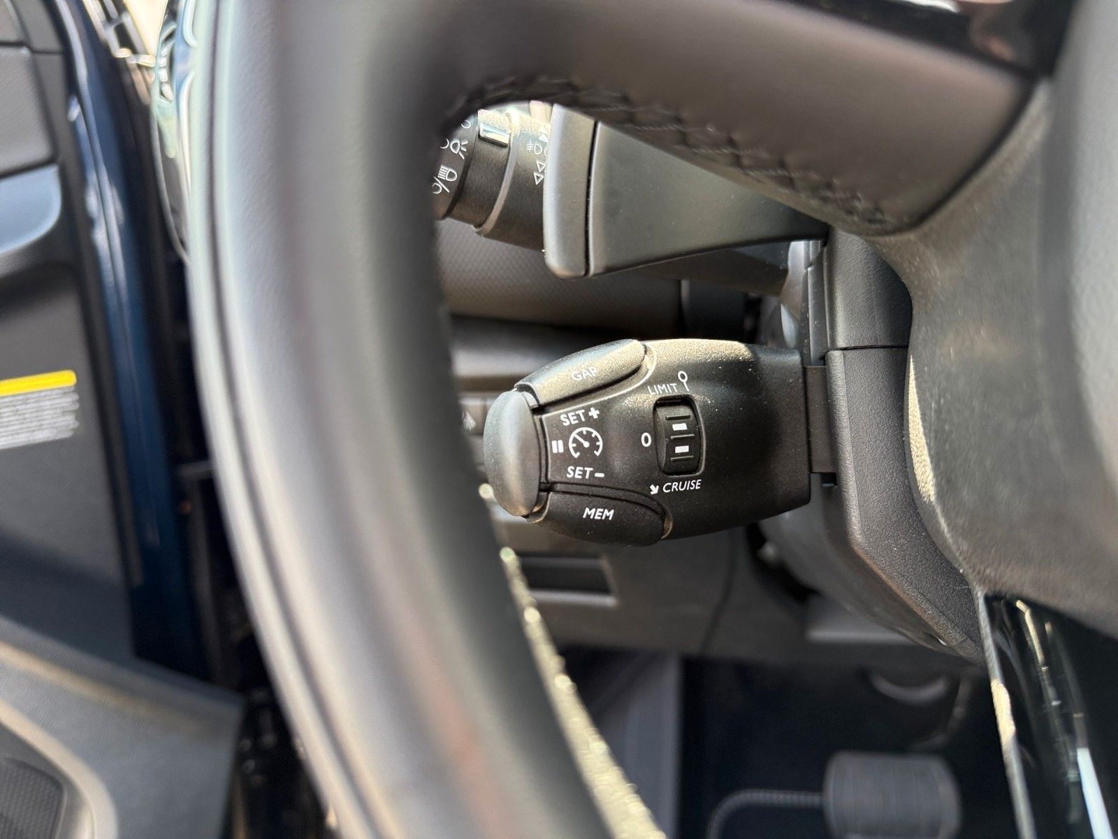 Fahrzeugabbildung Citroën C5 Aircross Plug-in Hybrid 225 e-EAT8 Max
