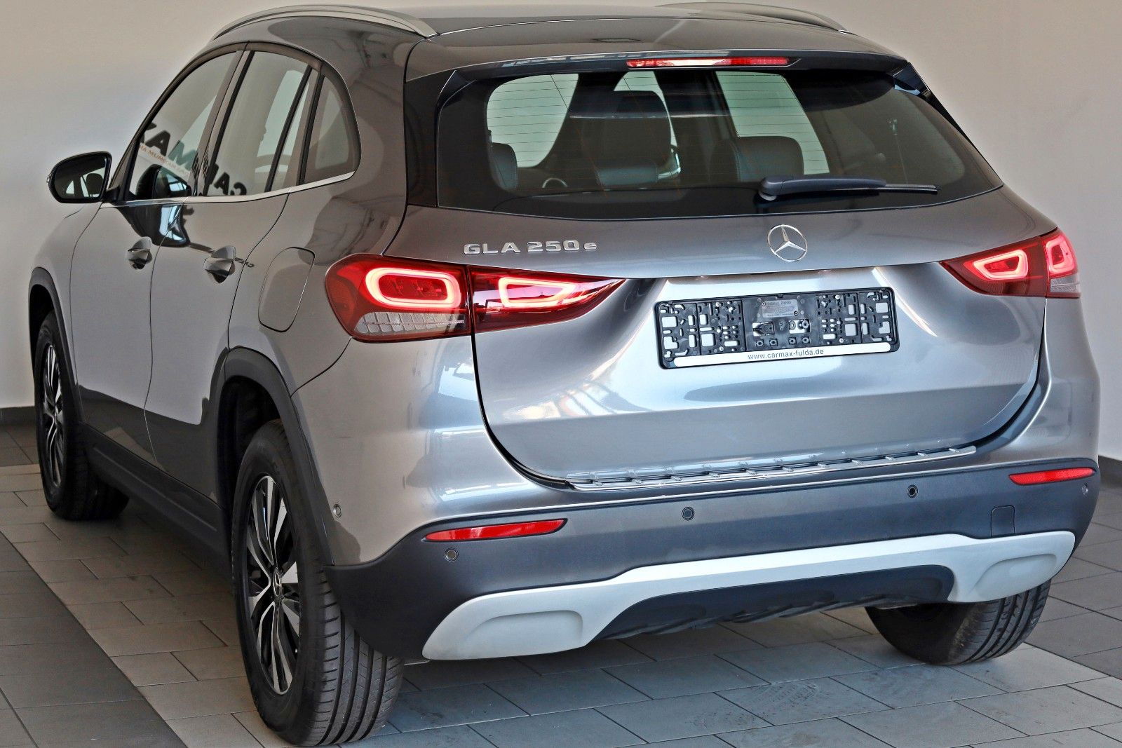 Fahrzeugabbildung Mercedes-Benz GLA 250 e, Style,T.Leder,Navi,LED,SH,Kamera,ACC