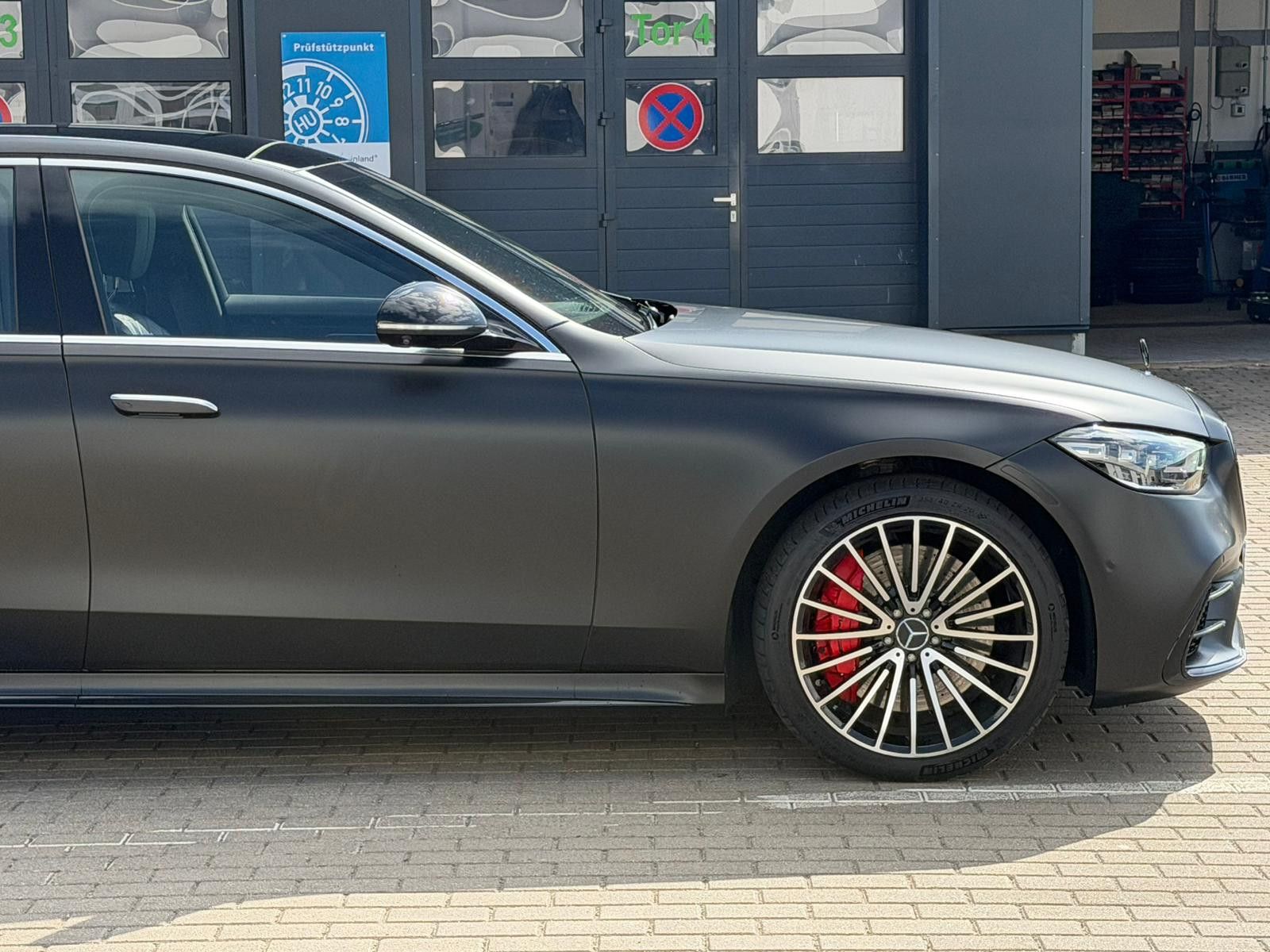 Fahrzeugabbildung Mercedes-Benz S500 4Matic Lang*AMG*LUFT*360*Night-P*
