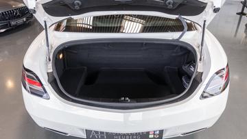 صورة مصغرة 21 لـ 2010 Mercedes-BENZ SLS AMG