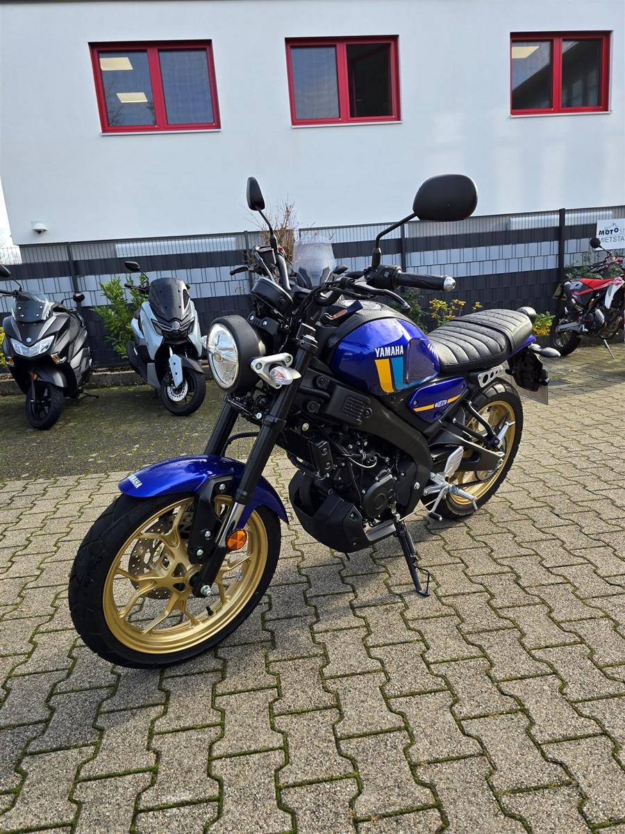 Yamaha XSR125 DEMO