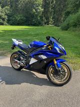 Yamaha YZF-R6 - YAMAHA BLAU R6