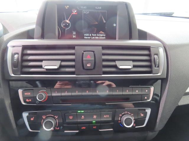 BMW 118 i Sport Line Sport Soundsystem HarmanKardon 