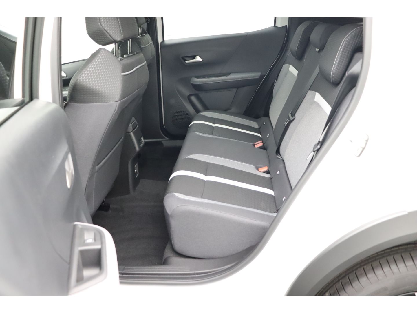 Fahrzeugabbildung Opel Frontera Mild Hybrid 107 kW GS ++ Sitzheizung++